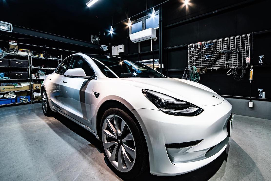 TESLA Model3